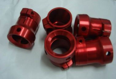 آلومینیوم قرمز قطب مثبت در اوردن CNC دقیق ماشین قسمت AL7075 0.005mm 4 محور