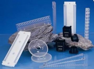OEM ODM Delrin استال پلاستیک CNC ماشینکاری دقیق قطعات برای دستگاه های نوری