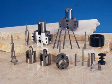 برنجی کربن فولاد آلیاژی فولاد CNC دقیق قطعات برای تجهیزات پزشکی تبدیل