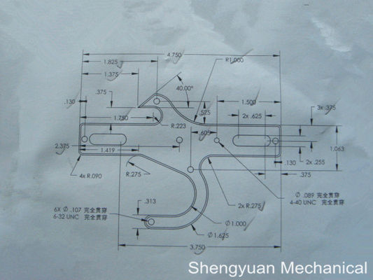 Al6061 CNC دقیق قطعات ماشینکاری در حال بارگذاری درب چفت با آنودایز سیاه و سفید