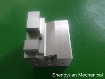 سفارشی CNC ماشینکاری دقیق پرداخت D2 0.005 صافی کوه جست و خیز کردن